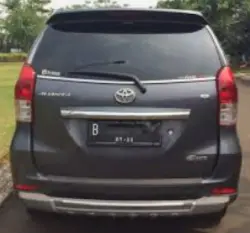 Toyota Avanza G 2012 4